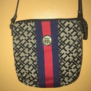 Tommy Hilfiger bag